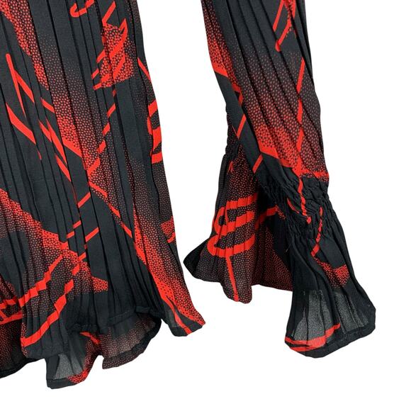 Dress-U-II by Sharon Blouse Tunic Micro Pleats Black Red Long Sleeve Women's 1X - Picture 3 of 7